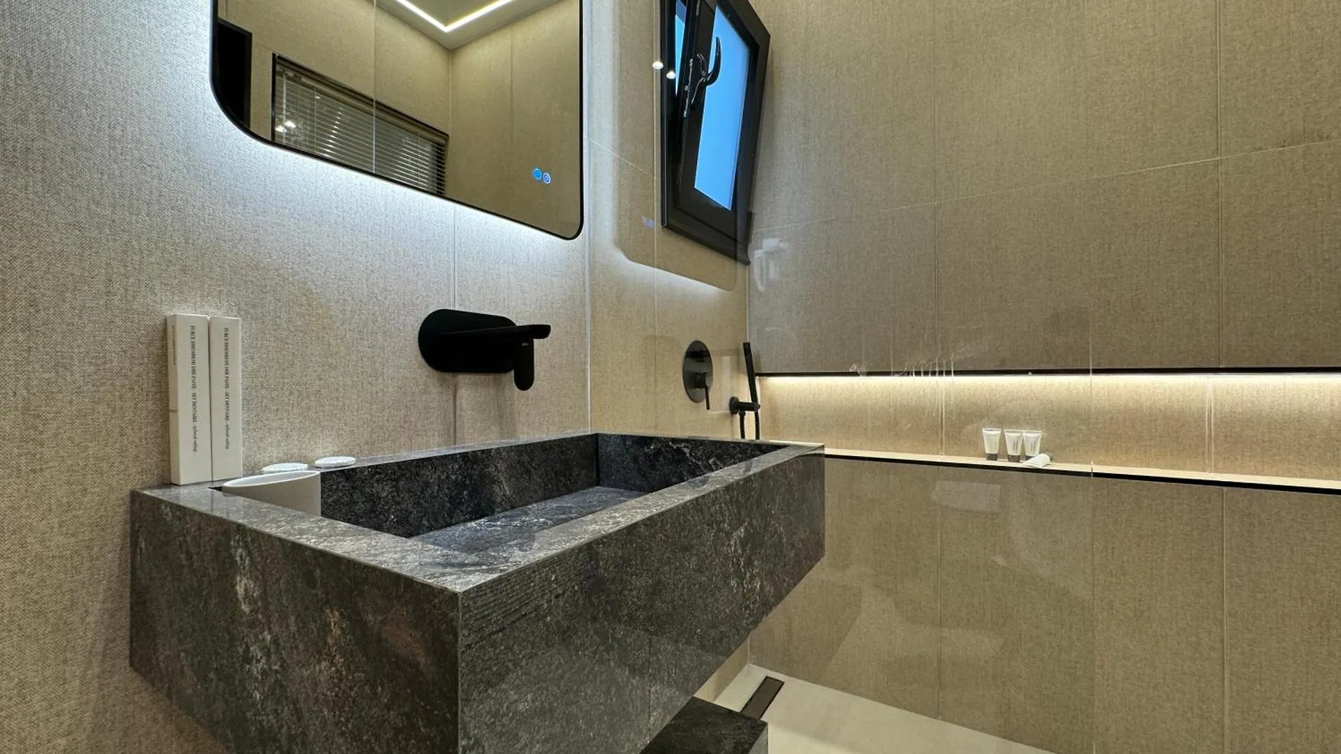 Hotel Dani Deluxe Rooms Wlora Albania