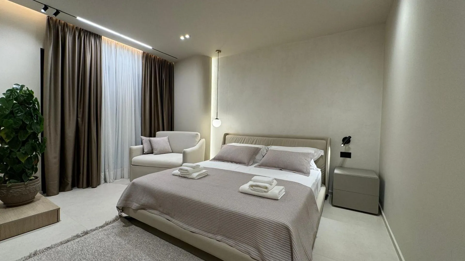 Hotel Dani Deluxe Rooms Wlora