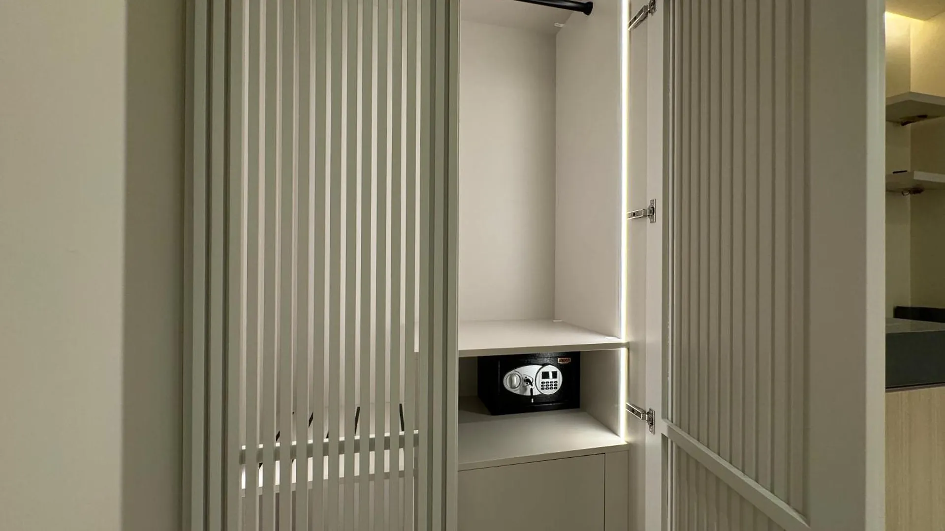 Hotel Dani Deluxe Rooms Wlora
