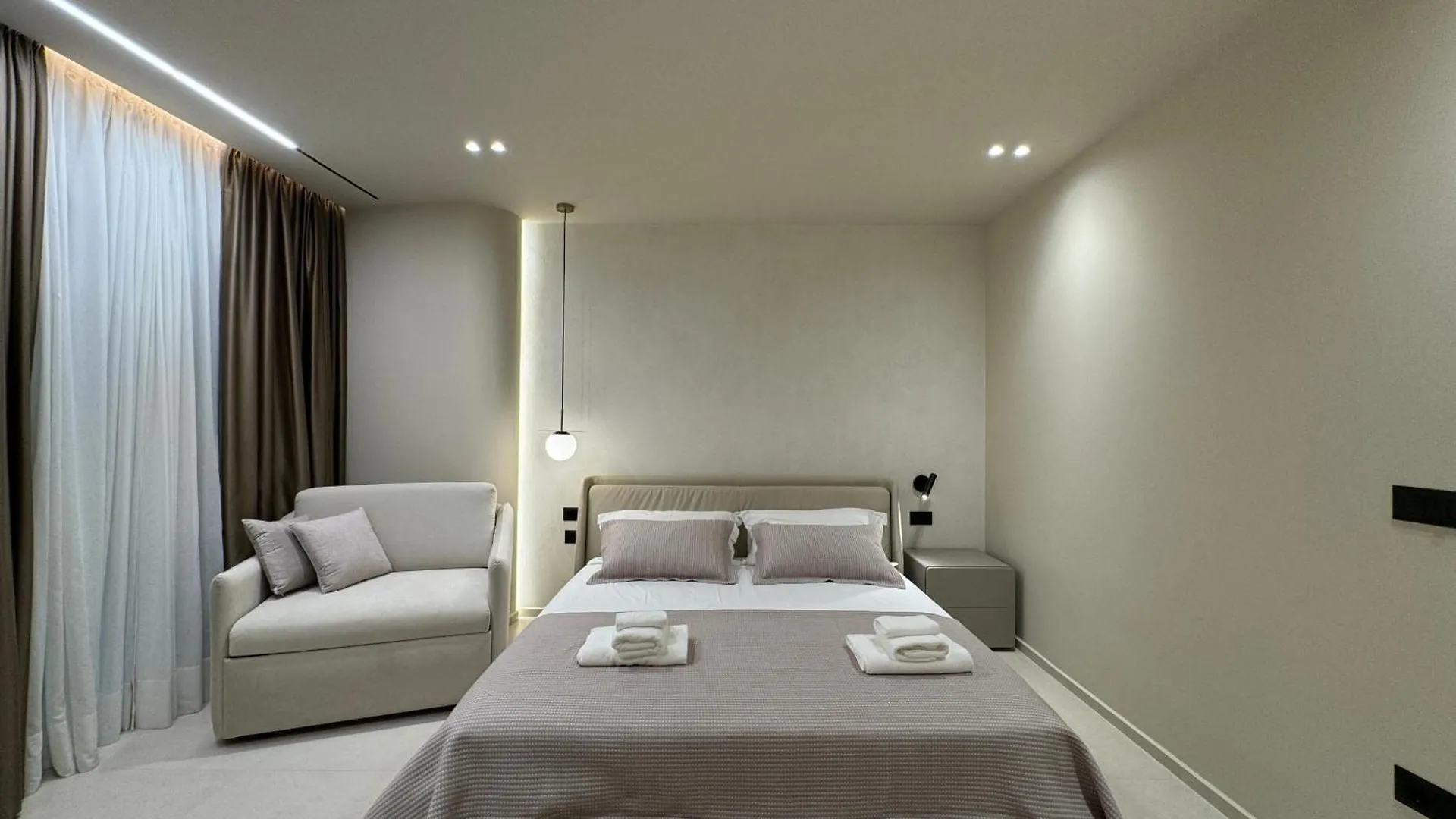 Dani Deluxe Rooms Wlora